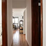 Casa Marlay Spacious, Heated Pool, Bbq & Fast Wi-fi Only 15 Minutes Walk To Town Nyaraló