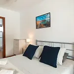 Casa vacanze Casa Marlay Spacious, Heated Pool, Bbq & Fast Wi-fi Only 15 Minutes Walk To Town
